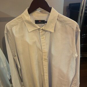 Vineyard Vines Men's White and Navy Grid Shirt